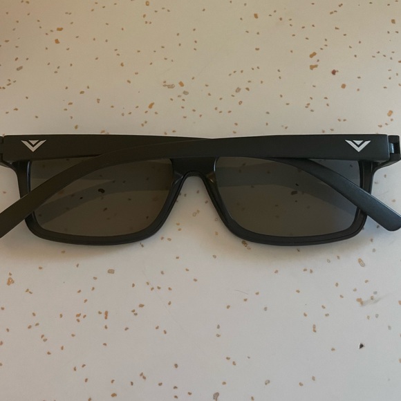 3d Glasses - Picture 2 of 4